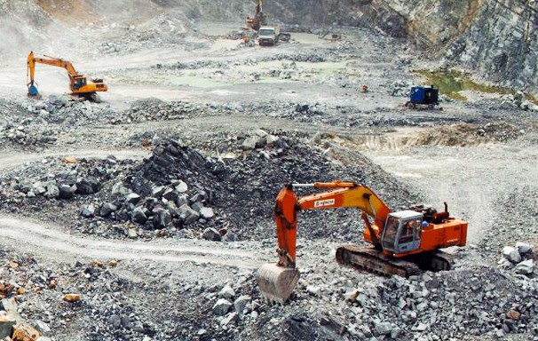 Công ty cổ phần Hóa An hoạt động trong lĩnh vực khai thác mỏ và chế biến đá vật liệu xây dựng.