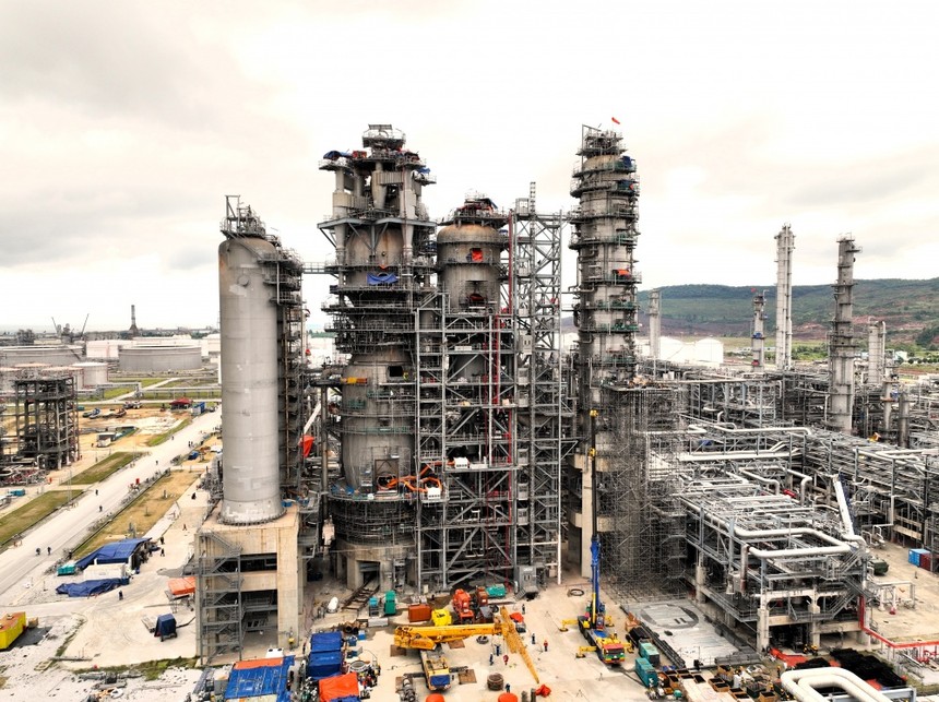Nhà máy lọc hóa dầu Nghi Sơn đã hoàn thành 70% tiến độ bảo dưỡng tổng thể lần đầu.