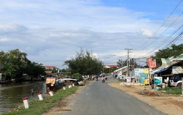 Một đoạn Quốc lộ 63 qua Vĩnh Thuận, Kiên Giang.