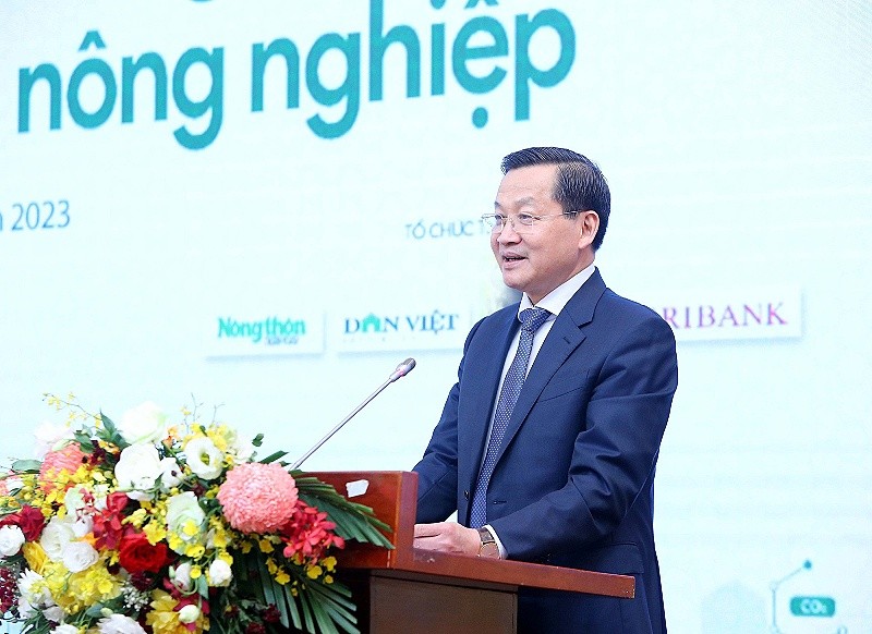 Đồng chí Lê Minh Khái, Bí thư Trung ương Đảng, Phó thủ tướng Chính phủ, thay mặt lãnh đạo Đảng và Nhà nước dự và phát biểu chỉ đạo tại Diễn đàn nông dân quốc gia lần thứ VIII năm 2023. 