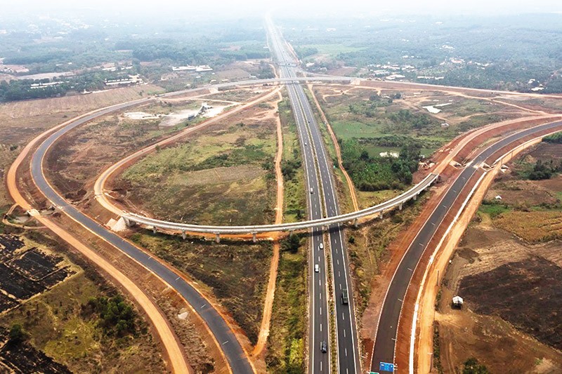 Nút giao Dầu Giây - điểm khởi đầu của cao tốc Dầu Giây - Tân Phú.