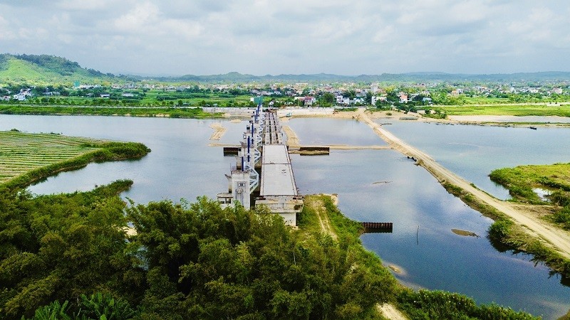 Dự án Đập dâng hạ lưu sông Trà Khúc có vốn đầu tư gần 1.500 tỷ đồng.