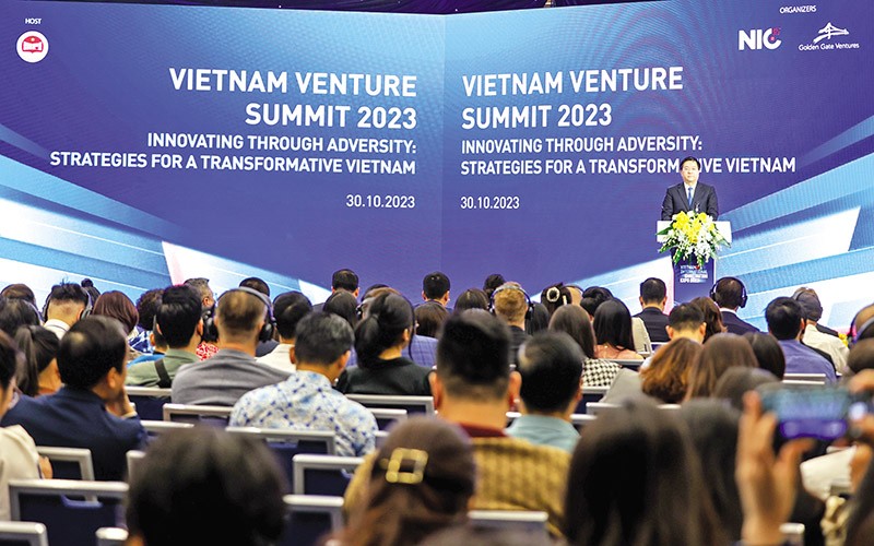 Thứ trưởng Bộ Kế hoạch và Đầu tư Trần Duy Đông phát biểu và đánh giá về hoạt động đầu tư cho khởi nghiệp sáng tạo tại Diễn đàn Quỹ đầu tư Đổi mới sáng tạo Việt Nam 2023
