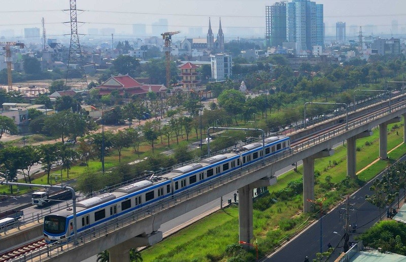 Tuyến metro số 1 sẽ được rót vốn để vận hành vào tháng 7/2024 - Ảnh: Lê Toàn