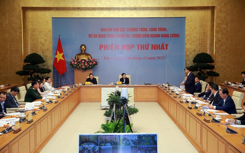 Phó thủ tướng Trần Hồng Hà họp Ban chỉ đạo các chương trình, công trình, dự án quan trọng quốc gia, trọng điểm ngành năng lượng lần thứ nhất 