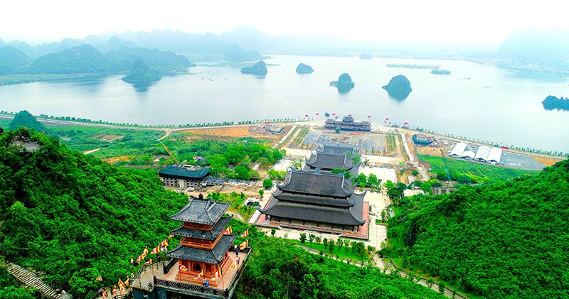 Khu du lịch Quốc gia Tam Chúc (Hà Nam)