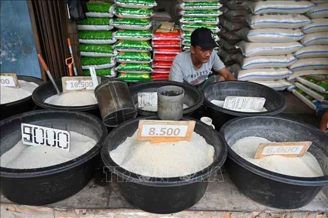 Một quầy bán gạo tại chợ ở Jakarta, Indonesia. Ảnh: AFP/TTXVN