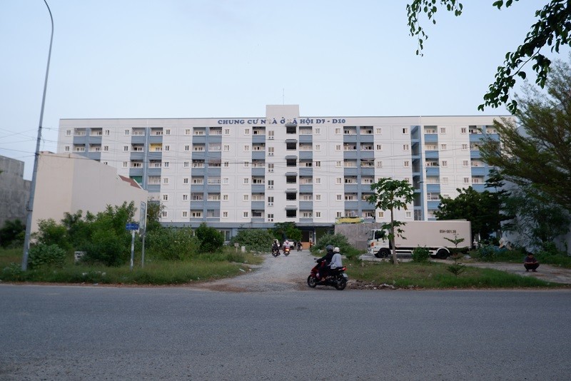 Dự án Chung cư nhà ở xã hội D7 - D10 do do Trung tâm quản lý nhà và chung cư thuộc Sở Xây dựng tỉnh Ninh Thuận làm chủ đầu tư tại TP. Phan Rang - Tháp Chàm.