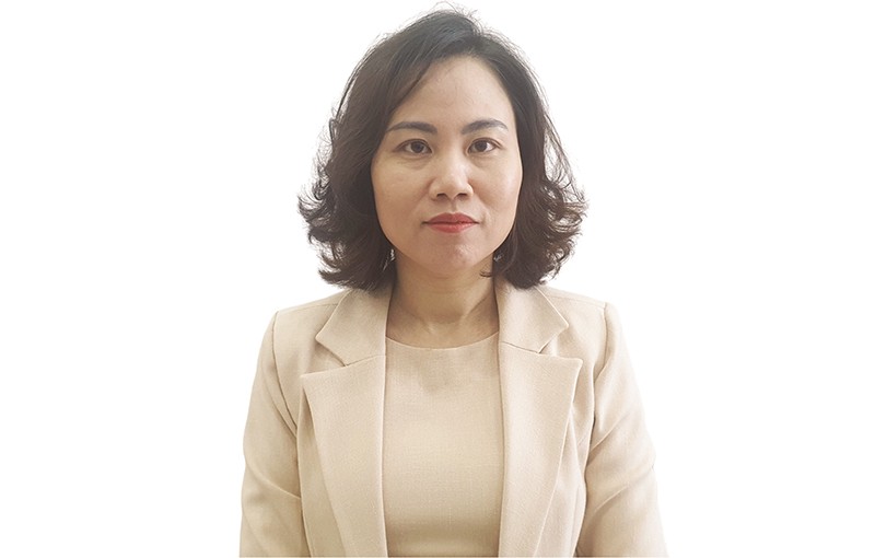 Bà Phí Hương Nga, Vụ trưởng Vụ Thống kê công nghiệp và xây dựng (Tổng cục Thống kê) 