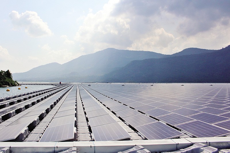 Việt Nam có điều kiện thuận lợi để phát triển điện mặt trời. Ảnh: Đ.T