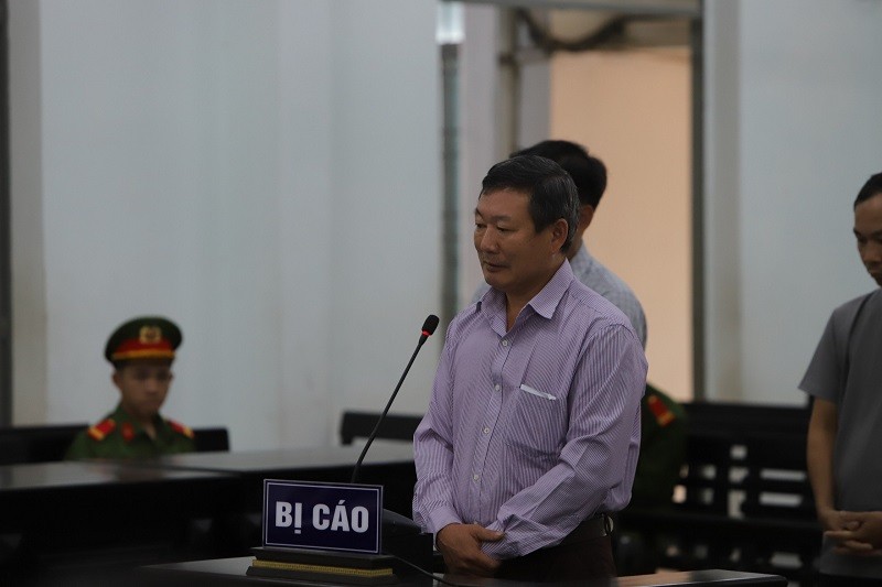 Cựu Giám đốc CDC Khánh Hòa Huỳnh Văn Dõng tại phiên tòa.