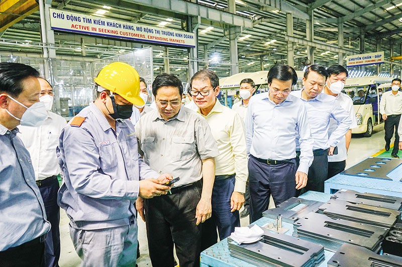 Thủ tướng Chính phủ thăm Khu công nghiệp cơ khí Chu Lai - Trường Hải của Tập đoàn Trường Hải 