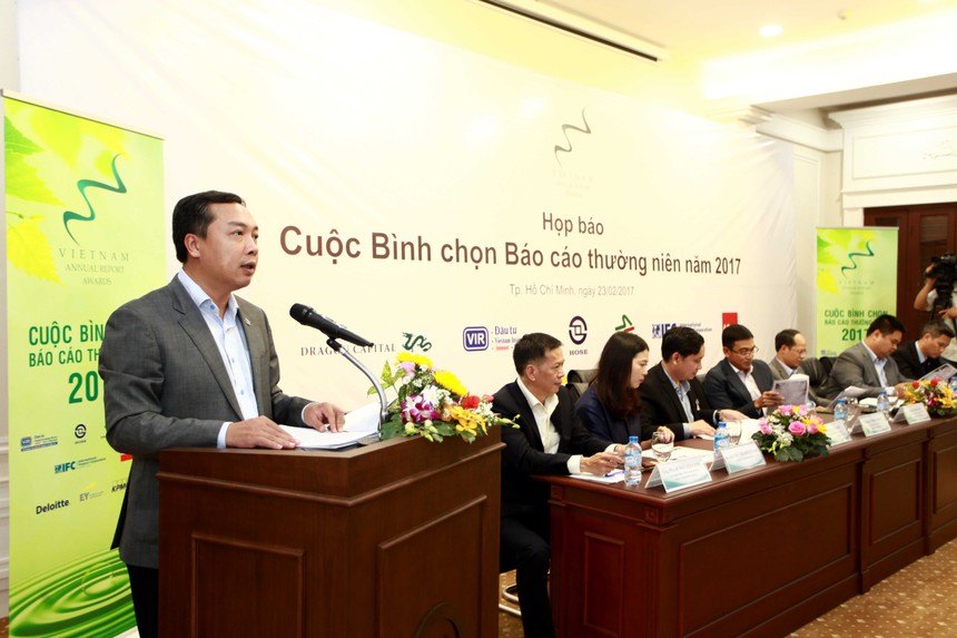 Ông Lê Trọng Minh, đồng Trưởng Ban tổ chức phát biểu khai mạc buổi họp báo