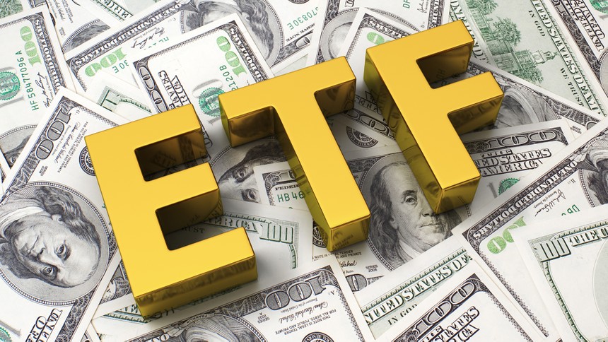 “Lách room”, hàng ngàn tỷ đồng đổ vào quỹ ETF