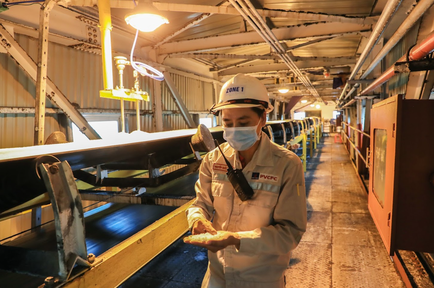 Nhà máy Đạm Cà Mau cán mốc sản xuất 10 triệu tấn Urê