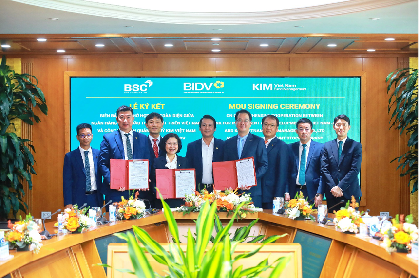 Đại diện Lãnh đạo BIDV, KIM và BSC ký kết thỏa thuận hợp tác toàn diện.