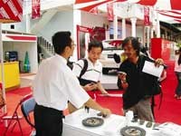 Toyota Vietnam hàng năm đều tiến hành chiến dịch chống hàng giả trên quy mô toàn quốc