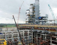 Nhà máy lọc dầu Dung Quất sẽ vận hành từ đầu năm sau. Nguồn: Vnexpress