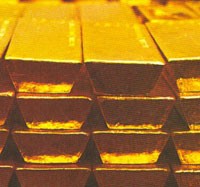 Theo các nhà phân tích, về dài hạn, vàng sẽ còn tăng giá