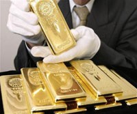 Hầu hết các doanh nghiệp cho biết họ nhập vàng từ Thụy Sĩ hoặc các thị trường lớn, có uy tín trên thế giới. Ảnh: peopledaily.com