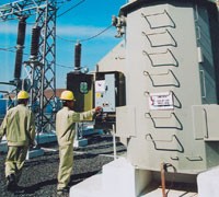 Đã sắp hết năm 2010, nhưng các DN ngành điện vẫn chưa đàm phán xong giá điện năm 2010 với EVN 