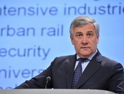 Phó Chủ tịch EC Antonio Tajani. (Ảnh: Getty)
