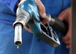 Bộ Tài chính đề nghị chưa điều chỉnh tăng giá xăng dầu