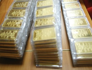 Vàng trong nước vượt qua 45 triệu đồng/lượng