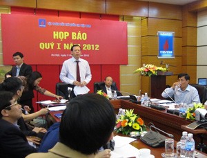 Buổi họp báo sáng 9/4 của PVN chủ yếu nhằm giải trình các kết luận thanh tra - Ảnh: Bùi Trang