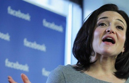 Trước khi gia nhập mạng xã hội Facebook, Sheryl Sandberg từng giữ chức Phó chủ tịch phụ trách các hoạt động và kinh doanh trực tuyến toàn cầu của Google.