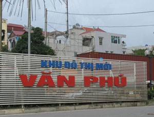 Cận cảnh loạt nhà triệu đô khu Văn Phú sụt lún, dọa sập