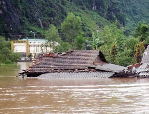 Bồi thường bảo hiểm đối mặt với thảm họa lũ lụt 