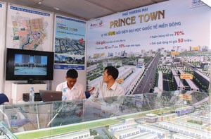Giới thiệu cơ hội đầu tư bất động sản Bình Dương tại Vietbuild Hà Nội 2012