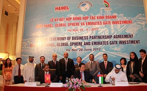 Lễ ký kết hợp đồng nguyên tắc giữa Global Sphere, Công ty Hanel với Emirates Gate Investment - Ảnh: Global Sphere.
