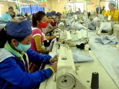 Lao động ngành dệt may bị nợ bảo hiểm xã hội nhiều nhất.