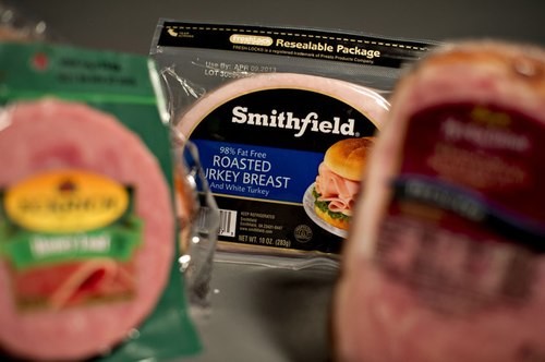 Smithfield hiện là hãng sản xuất thịt lợn lớn nhất thế giới. Ảnh: Bloomberg.