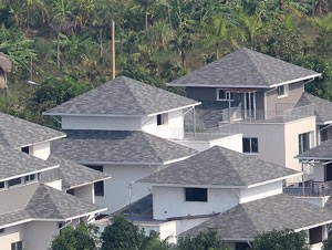 Việt kiều có giấy phép cư trú từ 3 tháng trở lên được mua nhà