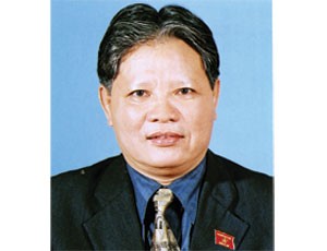 Ông Hà Hùng Cường