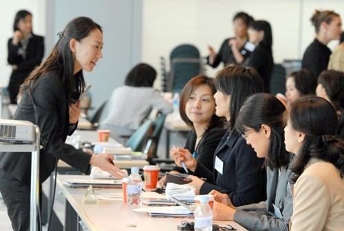 Tỷ lệ phụ nữ Nhật Bản đi làm chỉ khoảng 60%. Ảnh: Japan Today