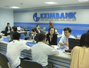 Vietcombank thay đại diện vốn tại Eximbank